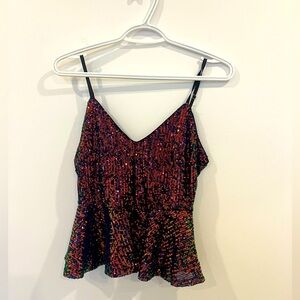 CHRISTMASSY Sparkly sequin top!